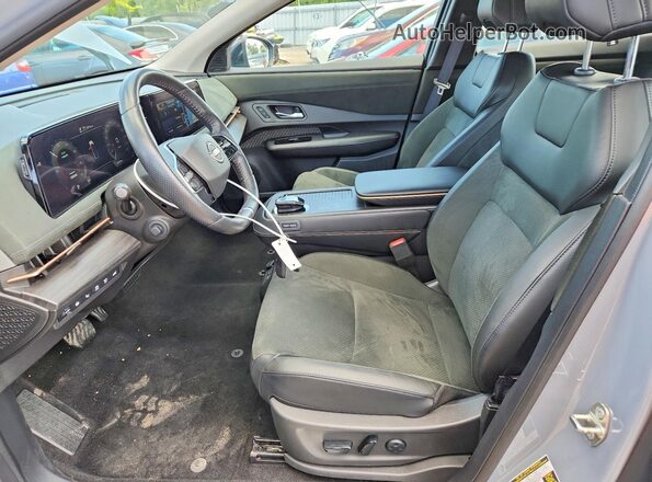 JN1DF0CD5RM742305 2024 NISSAN ARIYA Серый Вид салона спереди