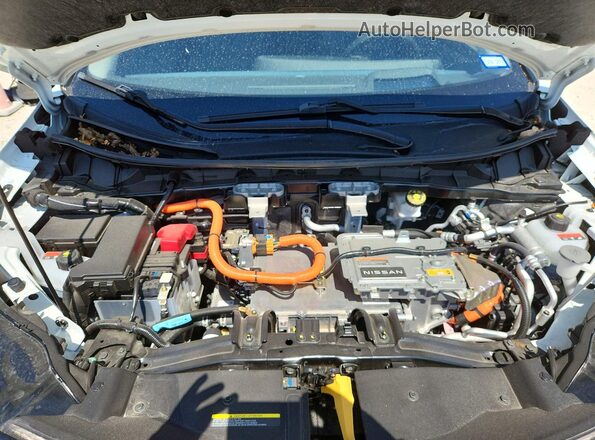 JN1DF0CD9RM736622 2024 NISSAN ARIYA White Engine compartment view