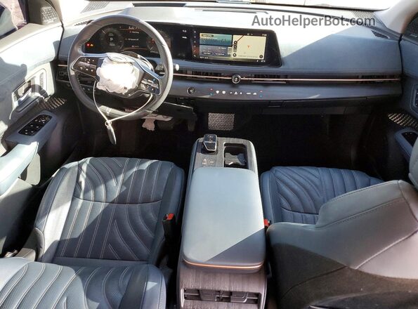JN1DF0CDXPM704937 2023 NISSAN ARIYA White Вид панелі приладів