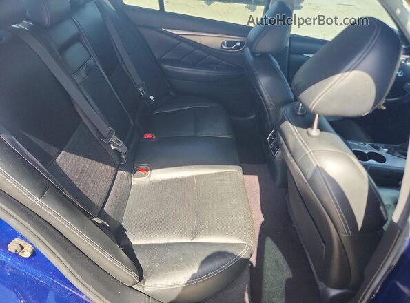 JN1EV7AP1HM744371 2017 INFINITI Q50 Blue Vista de los asientos traseros