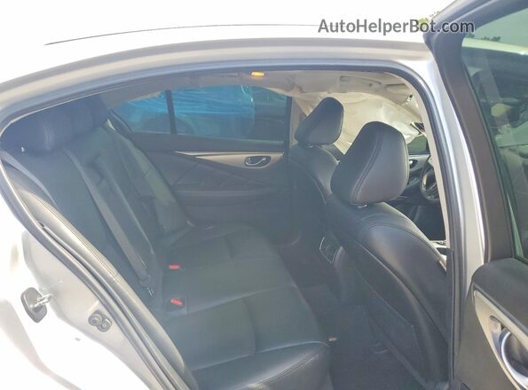 JN1EV7AP1LM207511 2020 INFINITI Q50 Silver Vista de los asientos traseros