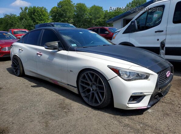 JN1EV7AP3JM352840 2018 INFINITI Q50 Белый Передняя правая четверть