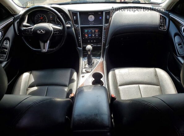 JN1EV7AP3JM352840 2018 INFINITI Q50 Белый Вид панели приборов