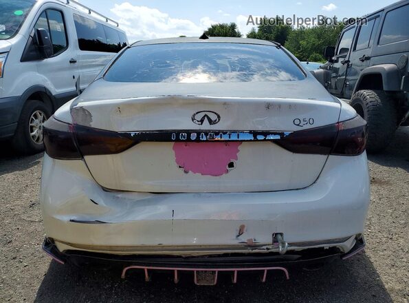JN1EV7AP3JM352840 2018 INFINITI Q50 Белый Вид сзади