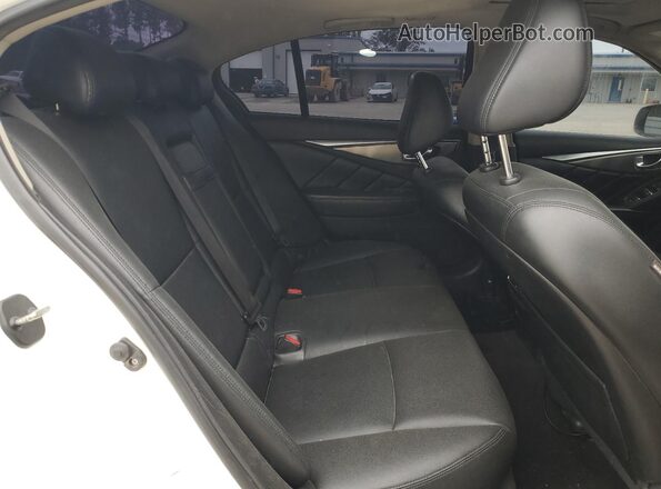JN1EV7AP4HM740654 2017 INFINITI Q50 Белый 