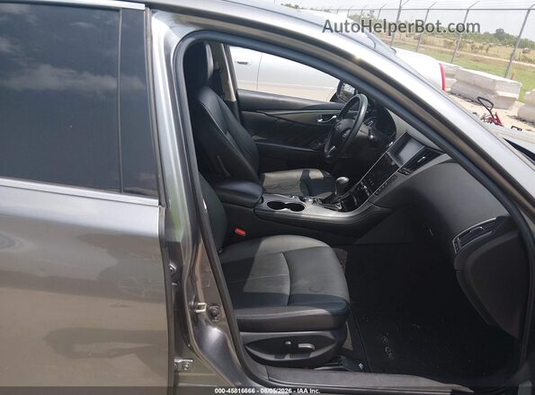 JN1EV7AP4HM744512 2017 INFINITI Q50 Gray Вид салону спереду
