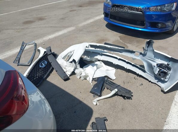 JN1EV7AP4JM357982 2018 INFINITI Q50 White Vista del cuadro de instrumentos