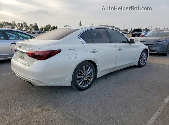 JN1EV7AP4JM358159 2018 INFINITI Q50 Белый Задняя правая четверть