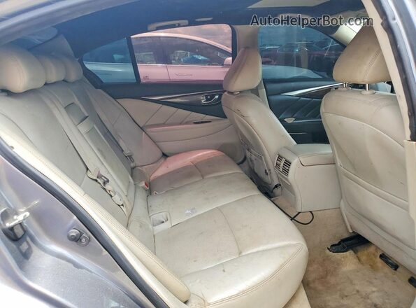 JN1EV7AP5HM736368 2017 INFINITI Q50 Charcoal Rear seats view