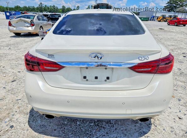 JN1EV7AP5JM365301 2018 INFINITI Q50 Белый Вид сзади