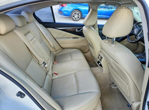 JN1EV7AP6JM361063 2018 INFINITI Q50 Белый Вид задних сидений