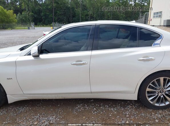 JN1EV7AP6JM362939 2018 INFINITI Q50 White 360 interior view