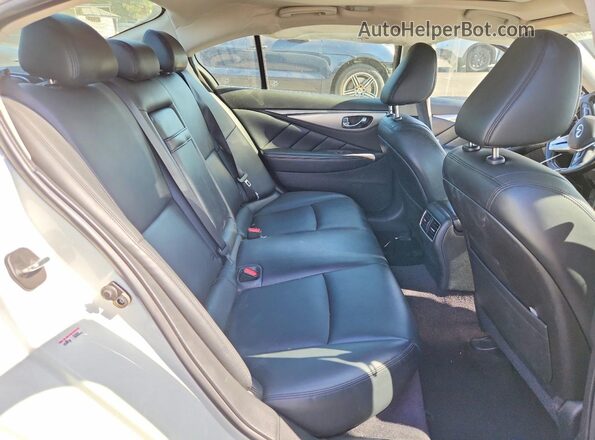 JN1EV7AP6LM207682 2020 INFINITI Q50 White Հետևի նստատեղերի տեսք