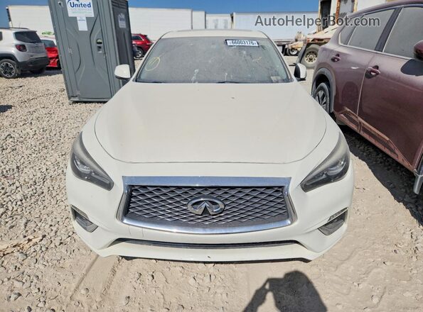 JN1EV7AP7JM350590 2018 INFINITI Q50 White Դիմացի տեսք