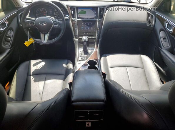 JN1EV7AP7JM351092 2018 INFINITI Q50 Black Vista del salpicadero