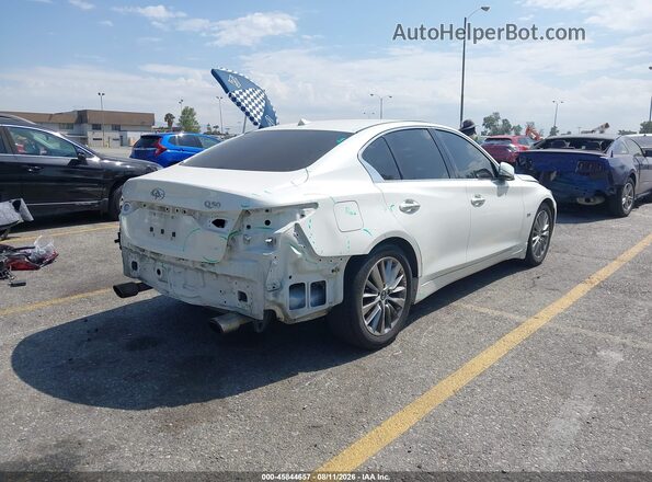 JN1EV7AP7JM360732 2018 INFINITI Q50 Белый Задняя правая четверть