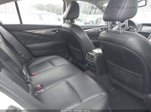 JN1EV7AP8HM738485 2017 INFINITI Q50 Белый Вид наклейки с VIN-кодом