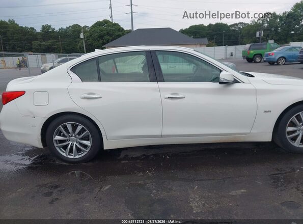 JN1EV7AP8HM738485 2017 INFINITI Q50 Белый Вид задней части салона