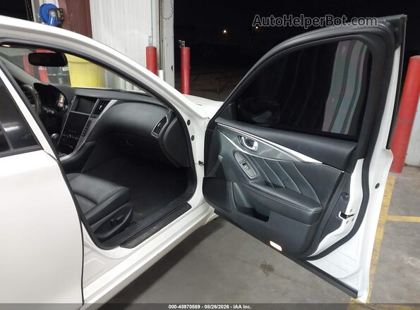 JN1EV7AP8HM742553 2017 INFINITI Q50 White Widok wnętrza z przodu