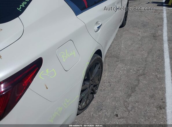 JN1EV7AP8JM352381 2018 INFINITI Q50 White 