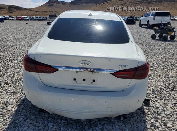 JN1EV7AP8JM590649 2018 INFINITI Q50 White უკანა ხედი