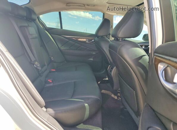 JN1EV7AP8JM590649 2018 INFINITI Q50 White უკანა სავარძლების ხედი
