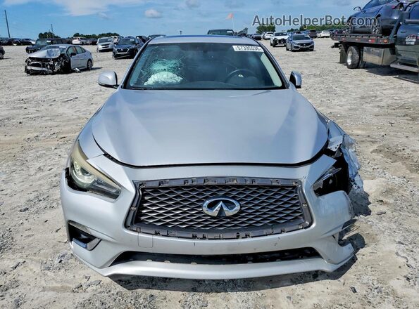 JN1EV7APXJM365634 2018 INFINITI Q50 Серебряный Вид спереди