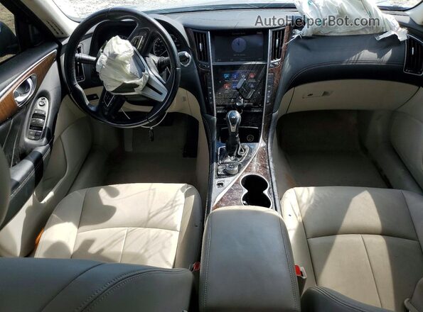 JN1EV7APXJM365634 2018 INFINITI Q50 Серебряный Вид панели приборов