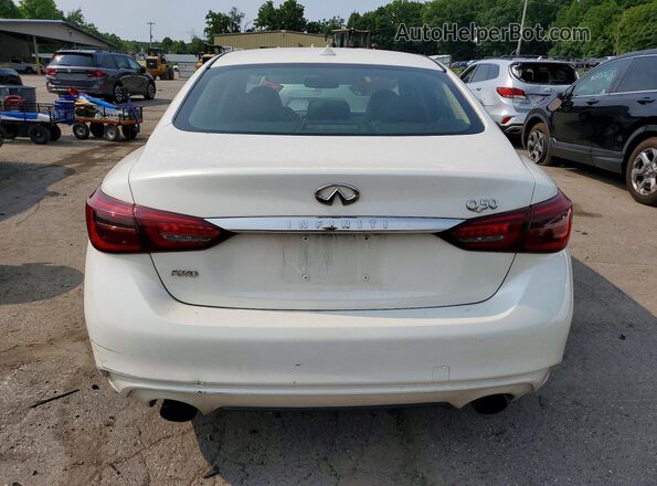JN1EV7AR0JM611074 2018 INFINITI Q50 White Widok z tyłu