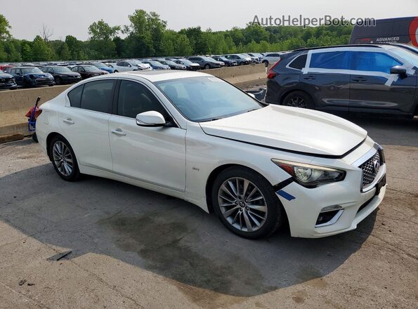 JN1EV7AR0JM611074 2018 INFINITI Q50 White Przód prawy