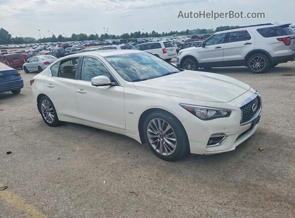 JN1EV7AR0KM551105 2019 INFINITI Q50 White Front right