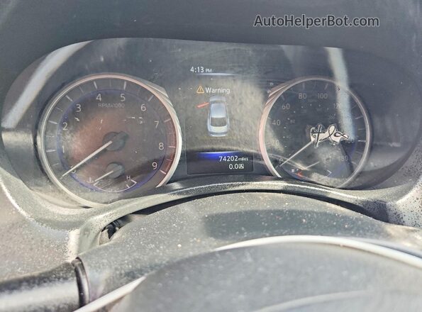 JN1EV7AR1HM841328 2017 INFINITI Q50 Gray Instrument cluster view