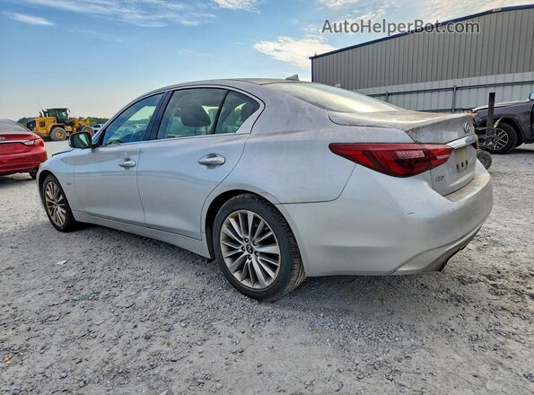 JN1EV7AR1JM436981 2018 INFINITI Q50 Silver Rear left
