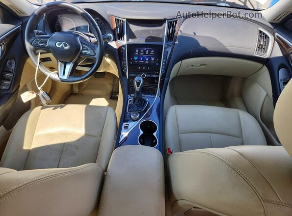 JN1EV7AR1JM610970 2018 INFINITI Q50 White Առջևի վահանակի տեսք