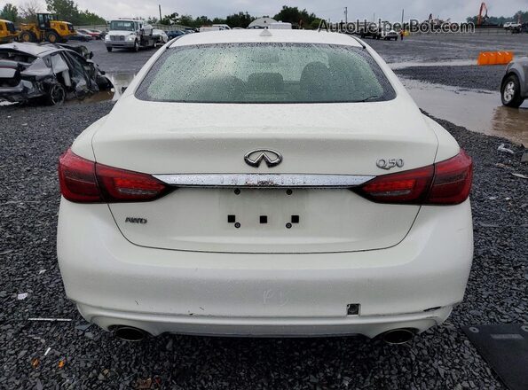 JN1EV7AR1KM558418 2019 INFINITI Q50 Белый Вид сзади