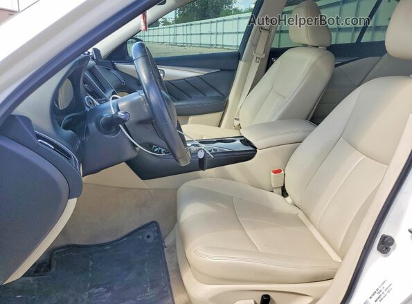 JN1EV7AR1LM251025 2020 INFINITI Q50 White Front interior view