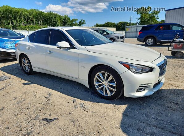 JN1EV7AR2HM832282 2017 INFINITI Q50 White Front right