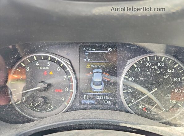JN1EV7AR2JM444197 2018 INFINITI Q50 Gray Vista del cuadro de instrumentos