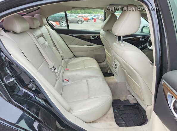 JN1EV7AR3JM430020 2018 INFINITI Q50 Black Rear seats view