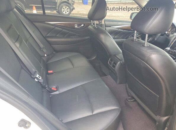 JN1EV7AR3JM430731 2018 INFINITI Q50 White Widok tylnych siedzeń