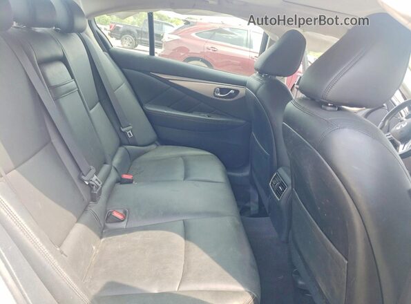 JN1EV7AR3KM593154 2019 INFINITI Q50 Серебряный Вид задних сидений