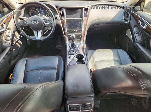 JN1EV7AR4JM440118 2018 INFINITI Q50 Черный Вид панели приборов