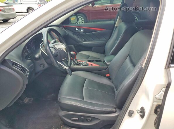 JN1EV7AR5GM342014 2016 INFINITI Q50 White Front interior view
