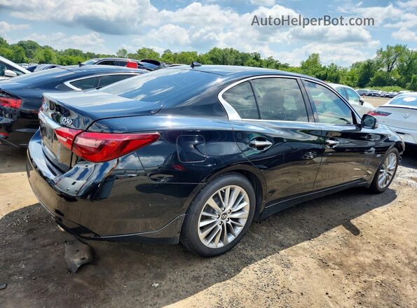 JN1EV7AR6JM437639 2018 INFINITI Q50 Черный Задняя правая четверть