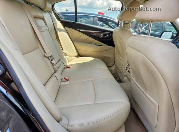 JN1EV7AR6JM437639 2018 INFINITI Q50 Черный Вид задних сидений