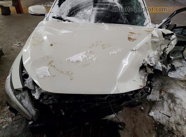 JN1EV7AR7HM830138 2017 INFINITI Q50 White Widok wnętrza z tyłu