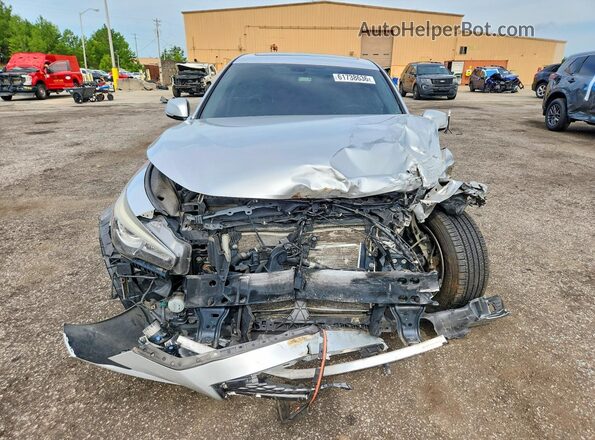 JN1EV7AR7HM830236 2017 INFINITI Q50 Silver Widok z przodu