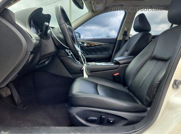 JN1EV7AR7KM555751 2019 INFINITI Q50 White Սալոնի դիմացի տեսք