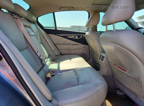 JN1EV7AR9JM439921 2018 INFINITI Q50 Gray Widok tylnych siedzeń