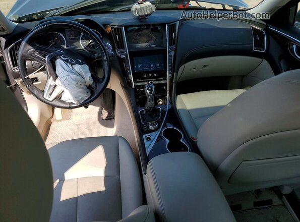 JN1EV7AR9JM442639 2018 INFINITI Q50 Gray Առջևի վահանակի տեսք
